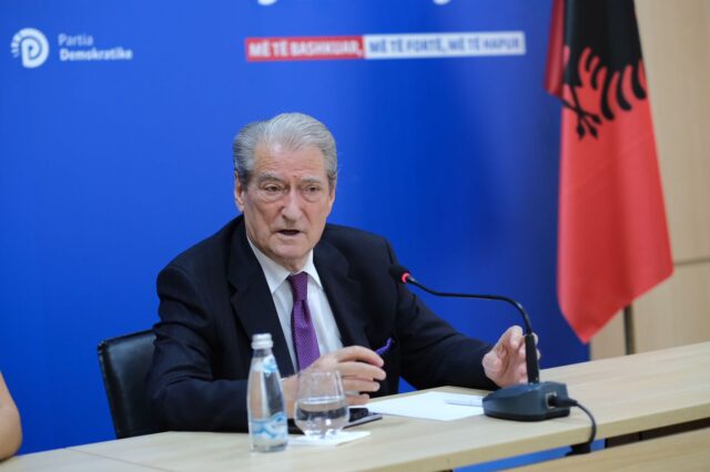 Çfarë tha Berisha për Majlinda Bregun, pak orë para emrit të Presidentit të ri