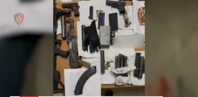 424FCAC1-46D7-4532-AF3C-3498122014AC