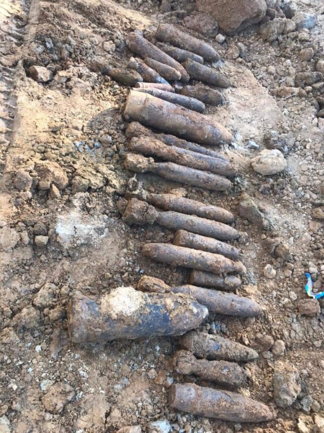 5E440AB2-85B5-45B5-B79A-63D05BB806CE