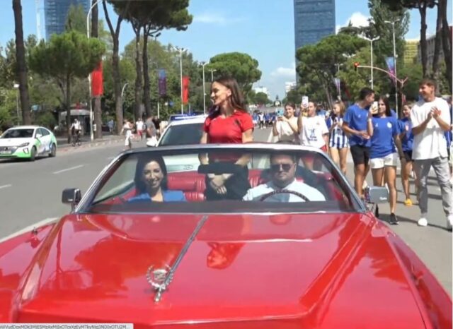 02FBBB4B-73F8-4E74-8EE2-27B4B753B722