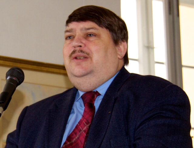 79E67959-7A1D-45FE-BEAE-6032D3334DC5