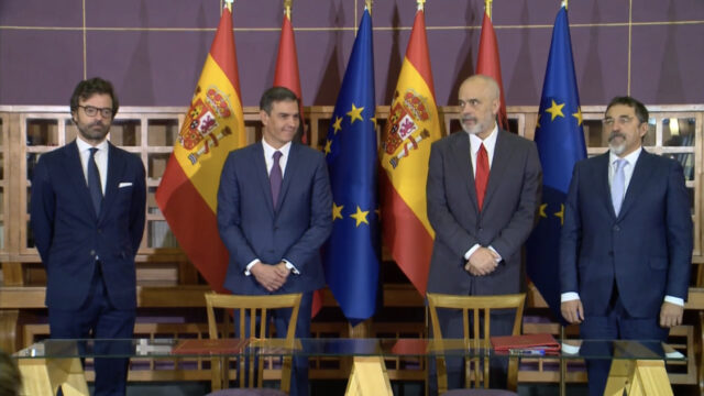 84DA1B76-79A9-4E08-916E-E9DAEE70492B