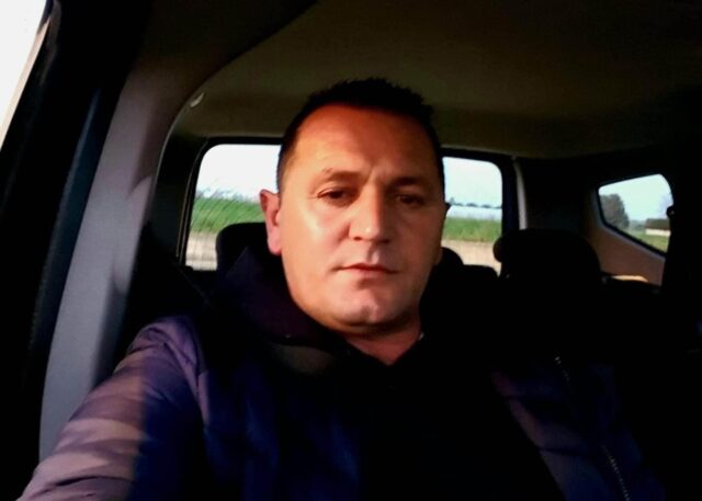 9DAC4B33-BC66-4FDC-97FB-8EDCF1356A63