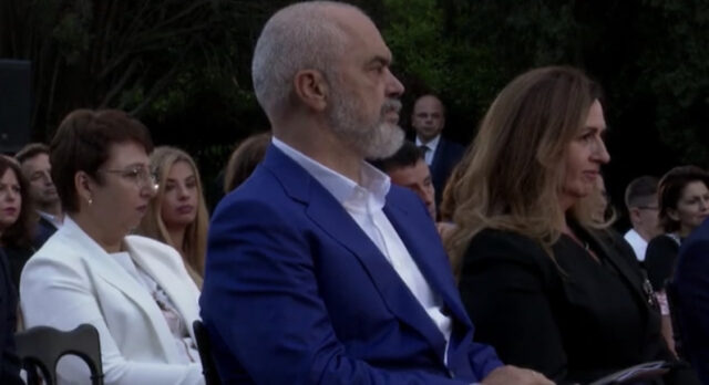 1AECA871-2204-46F8-8A37-3ECB514D1722