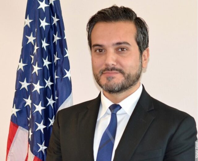 4823AE5F-AEB9-4D24-8252-9650E16EA99A