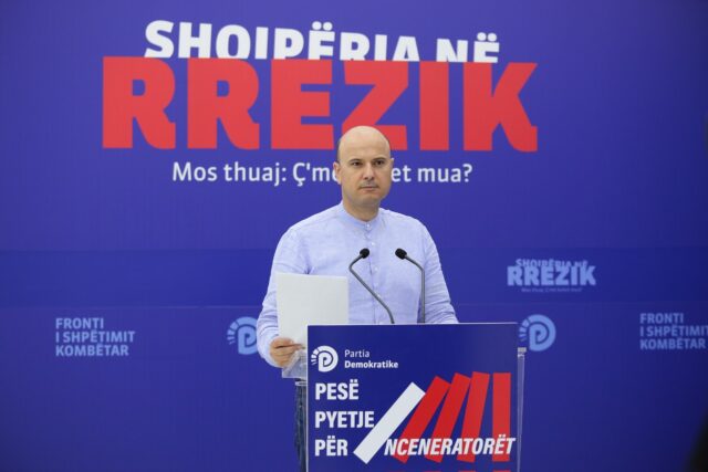 5211C042-9432-40DC-8199-54F477C8FF45