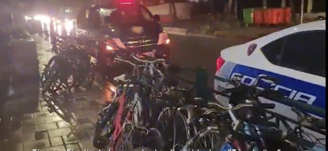 6DEE9C2E-896F-4216-9379-9DC0ACAA9D73