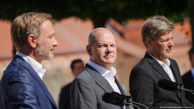 71A8A338-E9AC-4E22-AEA4-E11E8657547F