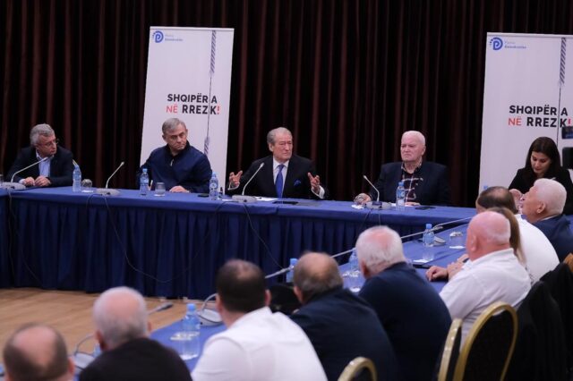 71E3A946-1293-4356-A78B-864067BA850A