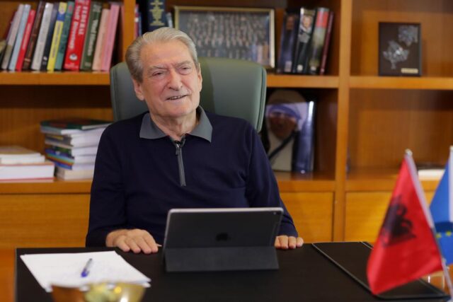 783619D1-FA24-4568-8A58-EFFFF8EB2F7A