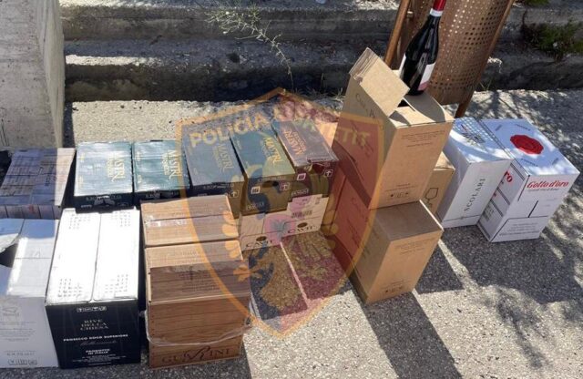 7B501CB5-6EFA-468D-B8E6-AE90C5A1F5D2