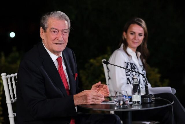 A42BEF86-145E-445B-9A63-011A9C1DC143