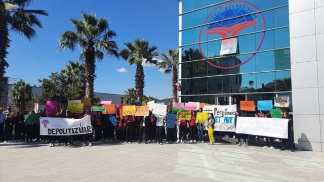 B00C3FA0-03F5-4AB2-BFA0-E034C27C1170