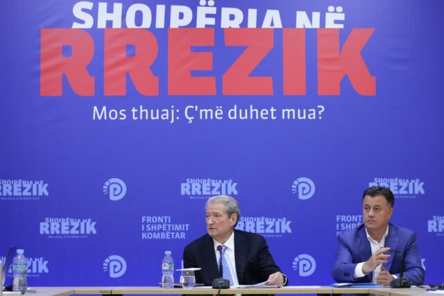 D5CC4259-5074-4A5B-8F93-A7964338B4CE