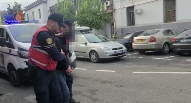 8761AD73-AE21-4071-B790-E651761B3B1E