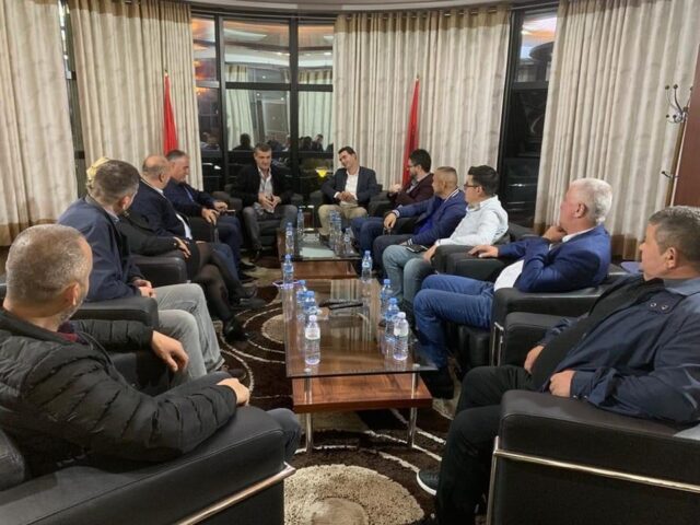 D96142A9-E613-4F29-9D01-F8C8FBAC5EF7