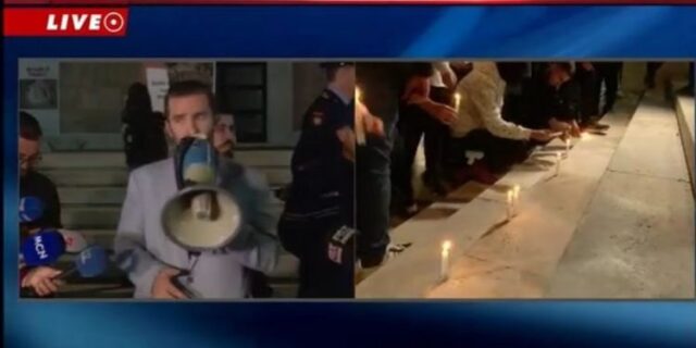 F869404C-6AE6-403E-A1A0-856A9976BAD1