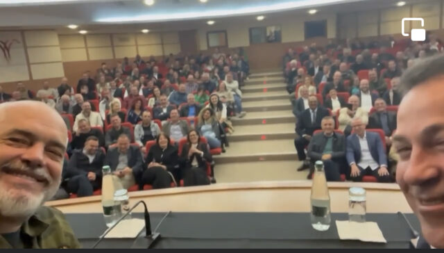 339B078E-D79B-4F32-9313-C87DEE05463F