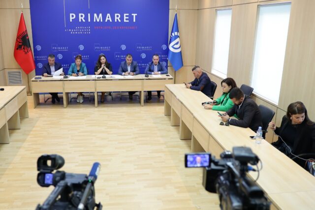 48FC353E-F3FF-4BA7-AE7D-6C2D4715DBA5