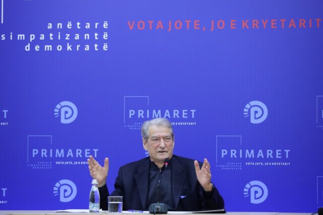 52A35F4D-DB16-4B59-A170-3D192A054A1B