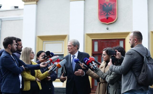 9AF3C45F-A8E5-4F65-AED5-DBF477D66EB3