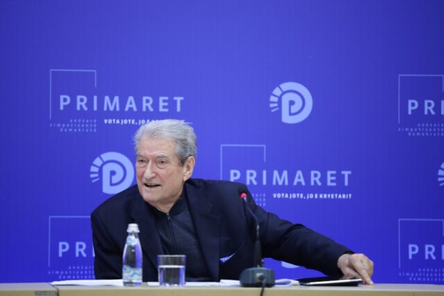 AD6BA34B-A1A4-426F-88D4-0DE8321B73AC