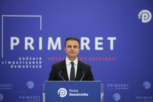 B141ABAF-08AF-46DF-BF64-678D1DD53F31