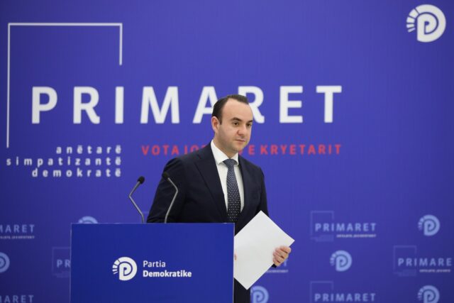 EDA2826A-849C-4F4C-B209-4CD68892BA96