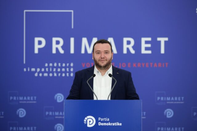 F6E15385-A45A-4649-A25A-4E8E742AE2FA