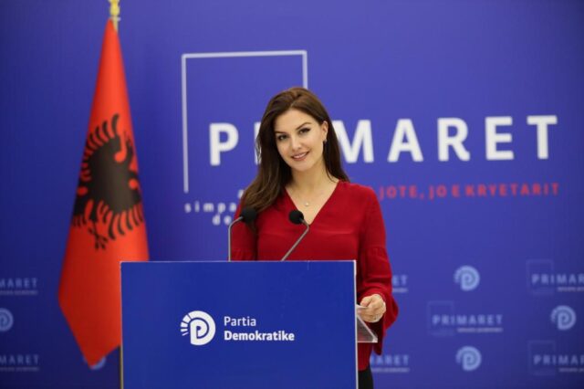 0491DE32-9F4F-4E84-8700-2A2173903D8C