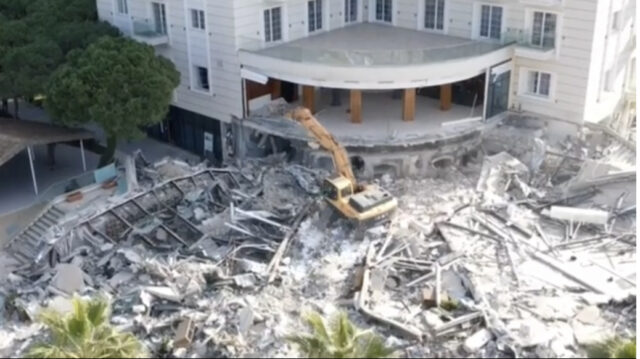 ADD4D6B0-C263-4253-B549-06FE1D840049