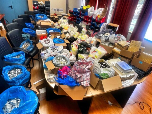 AFAE0616-7184-4AA3-BD7C-FDE6B14B2DD1