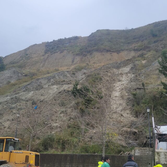 0ACEB4F8-67A3-4A05-A430-BAEB4BA2556A