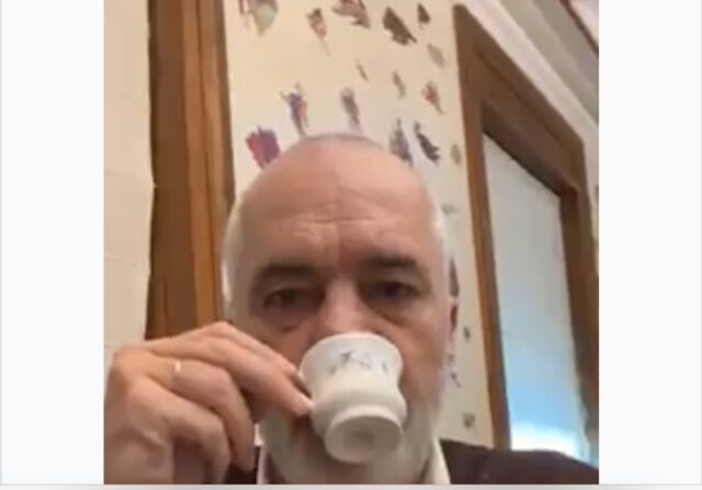 56F052EC-742B-4FE9-B4D5-F0C1A775141A