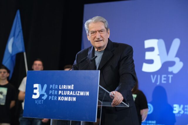 6755E42E-0B76-4904-AD33-3F607180BDA0