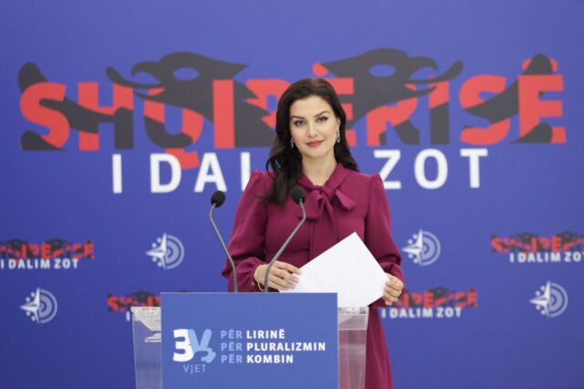 2A7C33E3-57F7-4EAB-96CC-9223199C08EF