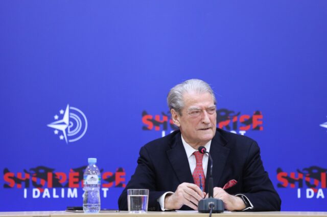 928EDE59-1FF6-4C25-A0BA-8782851F8B6B