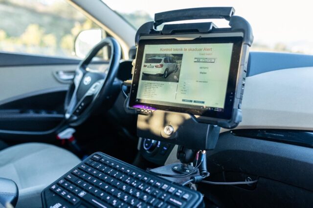 C7F2A2E8-C2CC-4215-86BE-4B297B63A7E9