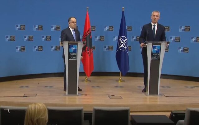 27C0A6EB-AAD0-463E-A1BC-3F34964868F7