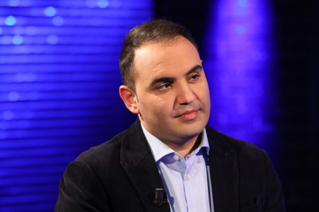 31A41830-EE39-4989-8979-C6250AC832A2