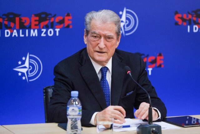 3DD1F557-CFAF-48C1-9D39-7E627BD5CEC7