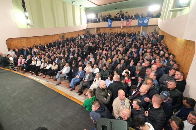 6A7CFEAC-9D69-4928-B8D5-EA0B554C128D