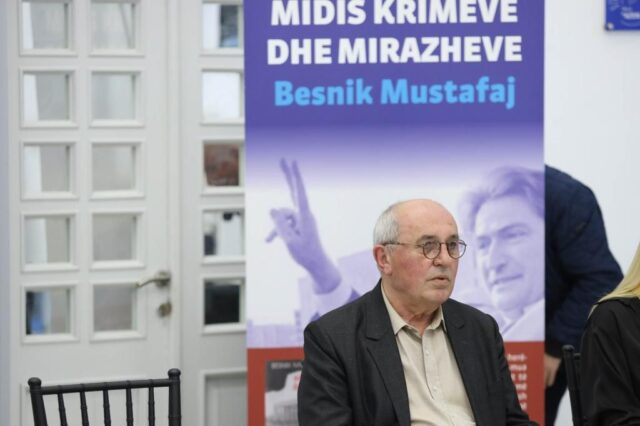 778D4C6E-A23E-48E1-9163-E43F575EA7BB