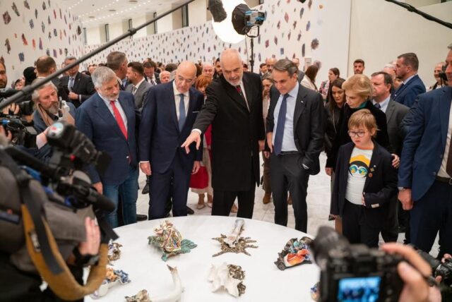 7EA36059-84FB-403A-B88D-5A01A75D1CD5