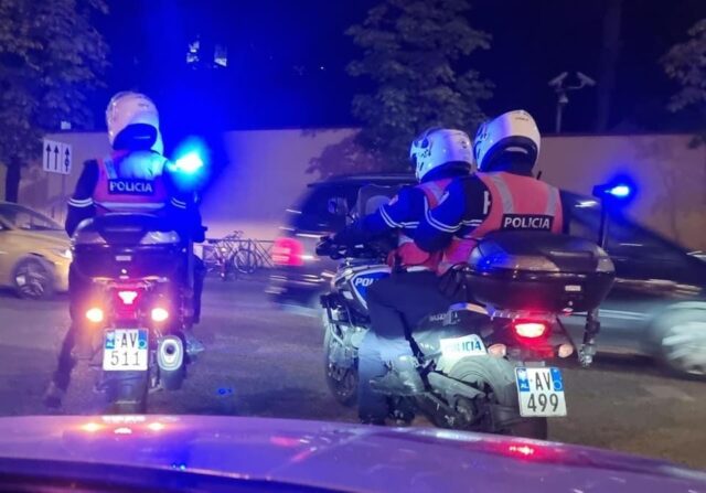 8C50FFCE-464B-4A31-A43C-6E0E3D9B7C53 Polici shqiponja nat