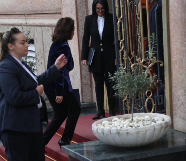 932E346D-ACEA-474F-A2BD-A51E2892327F