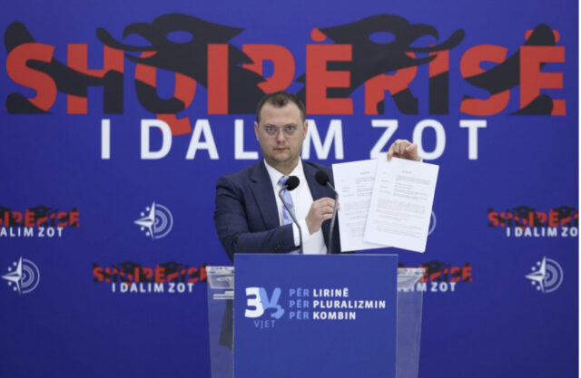 A61370CA-DD75-4B5C-9514-60A244F7C925