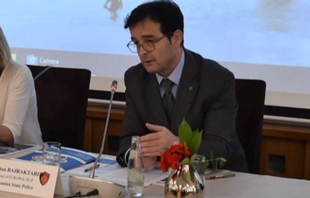 BB803325-D1F2-470C-A61F-C9A80F642065