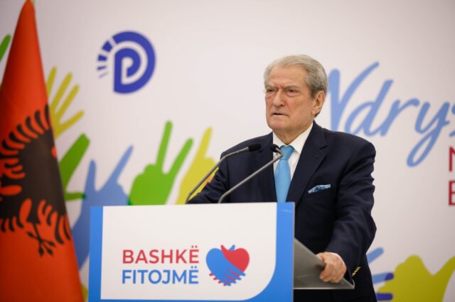 0E1258E2-42D5-4858-A1A8-7690454F550E