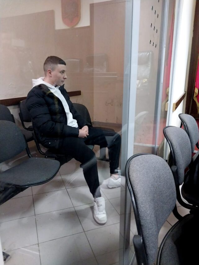 C0A45CD0-4F67-4498-AEF0-FB62E71DF215